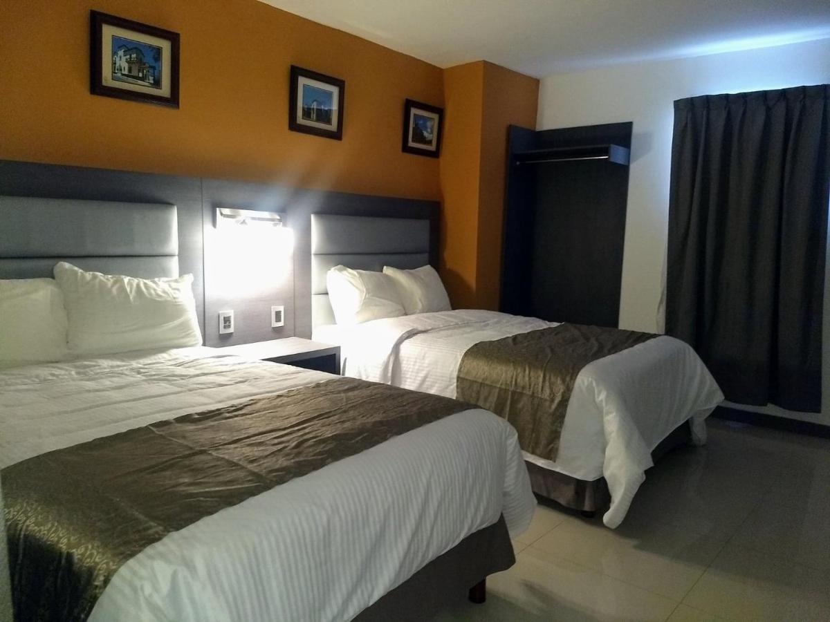 Sabinas Hidalgo Hotel El Rancho מראה חיצוני תמונה